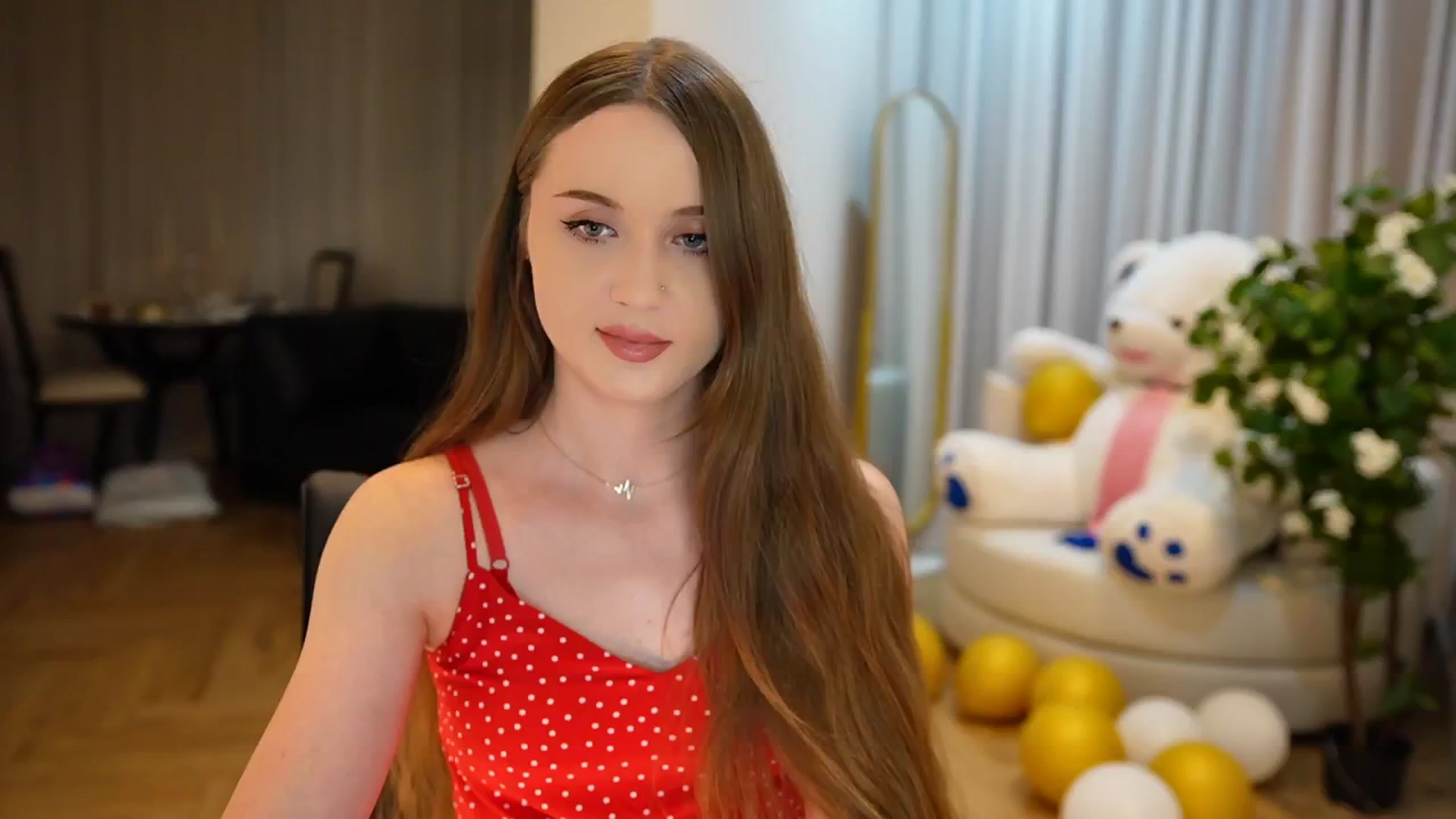 Gallery image thumbnail from Innocent_Soul's myfreecams stream on, 09/09/2024, 19:13 image 5 of 20