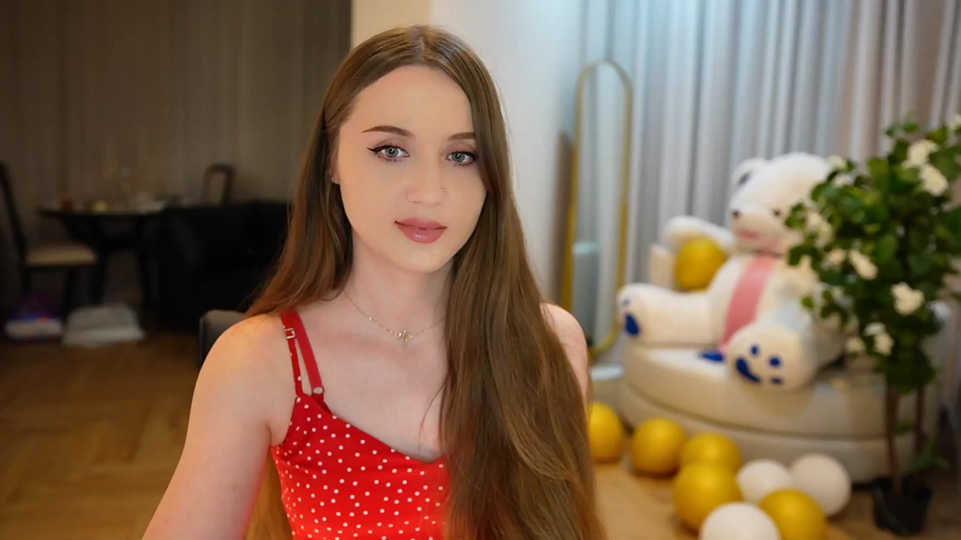 Gallery image thumbnail from Innocent_Soul's myfreecams stream on, 09/09/2024, 19:13 image 7 of 20