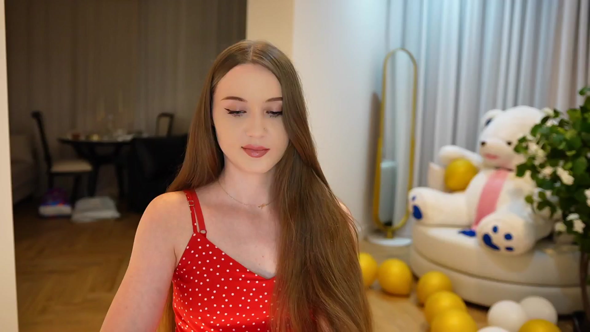 Gallery image thumbnail from Innocent_Soul's myfreecams stream on, 09/09/2024, 21:39 image 11 of 20