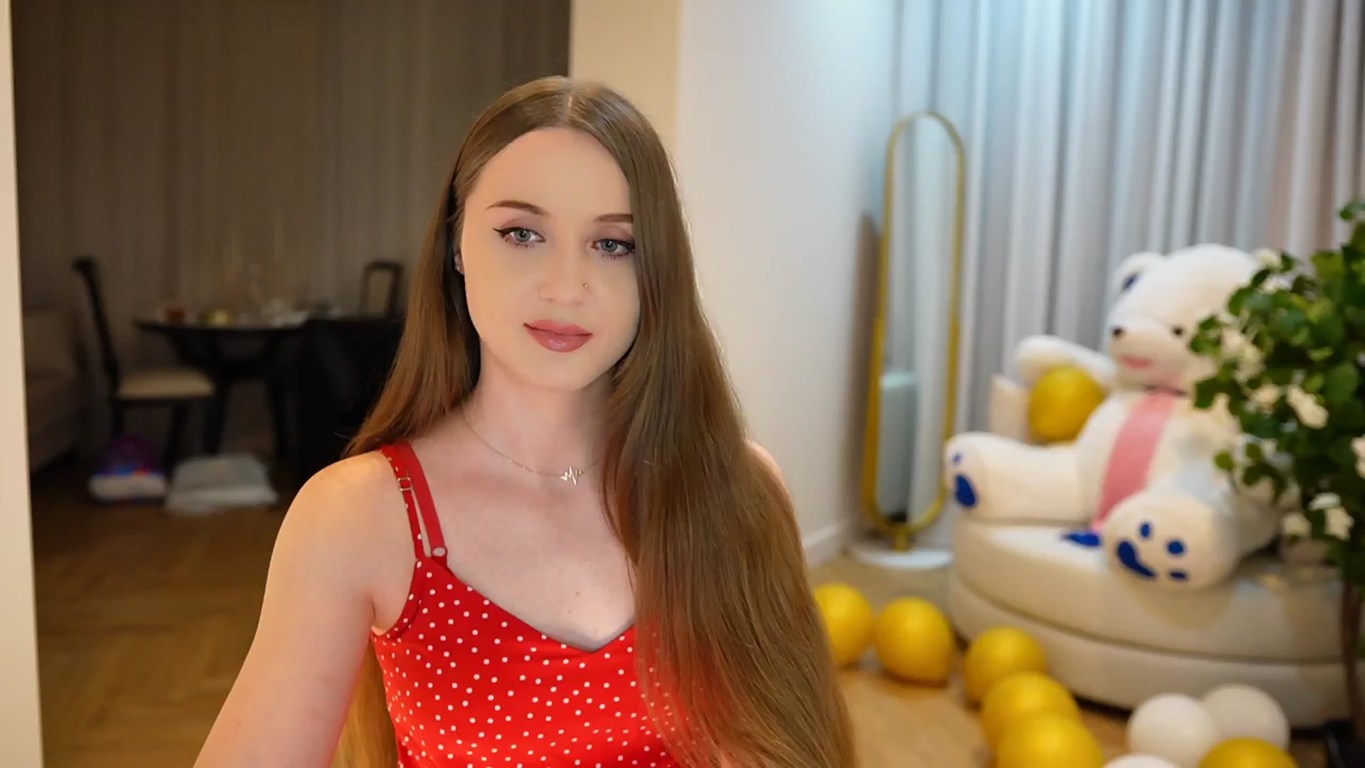 Gallery image thumbnail from Innocent_Soul's myfreecams stream on, 09/09/2024, 21:39 image 5 of 20