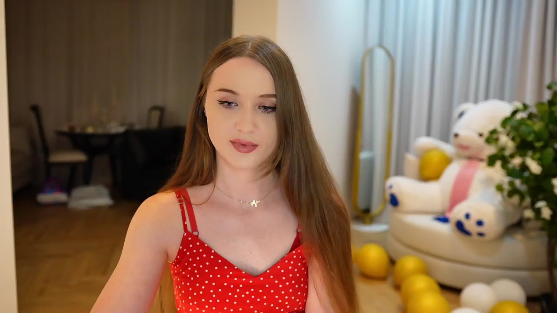 Gallery image thumbnail from Innocent_Soul's myfreecams stream on, 09/09/2024, 21:39 image 18 of 20