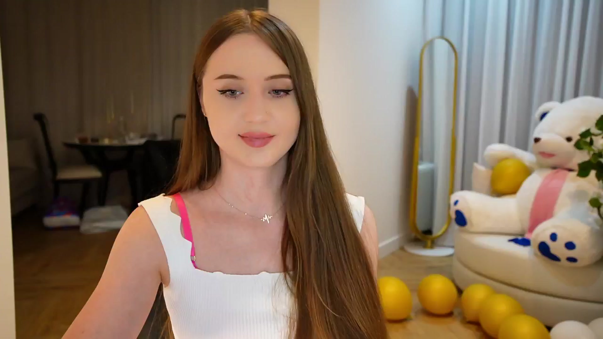 Gallery image thumbnail from Innocent_Soul's myfreecams stream on, 09/10/2024, 22:00 image 17 of 20