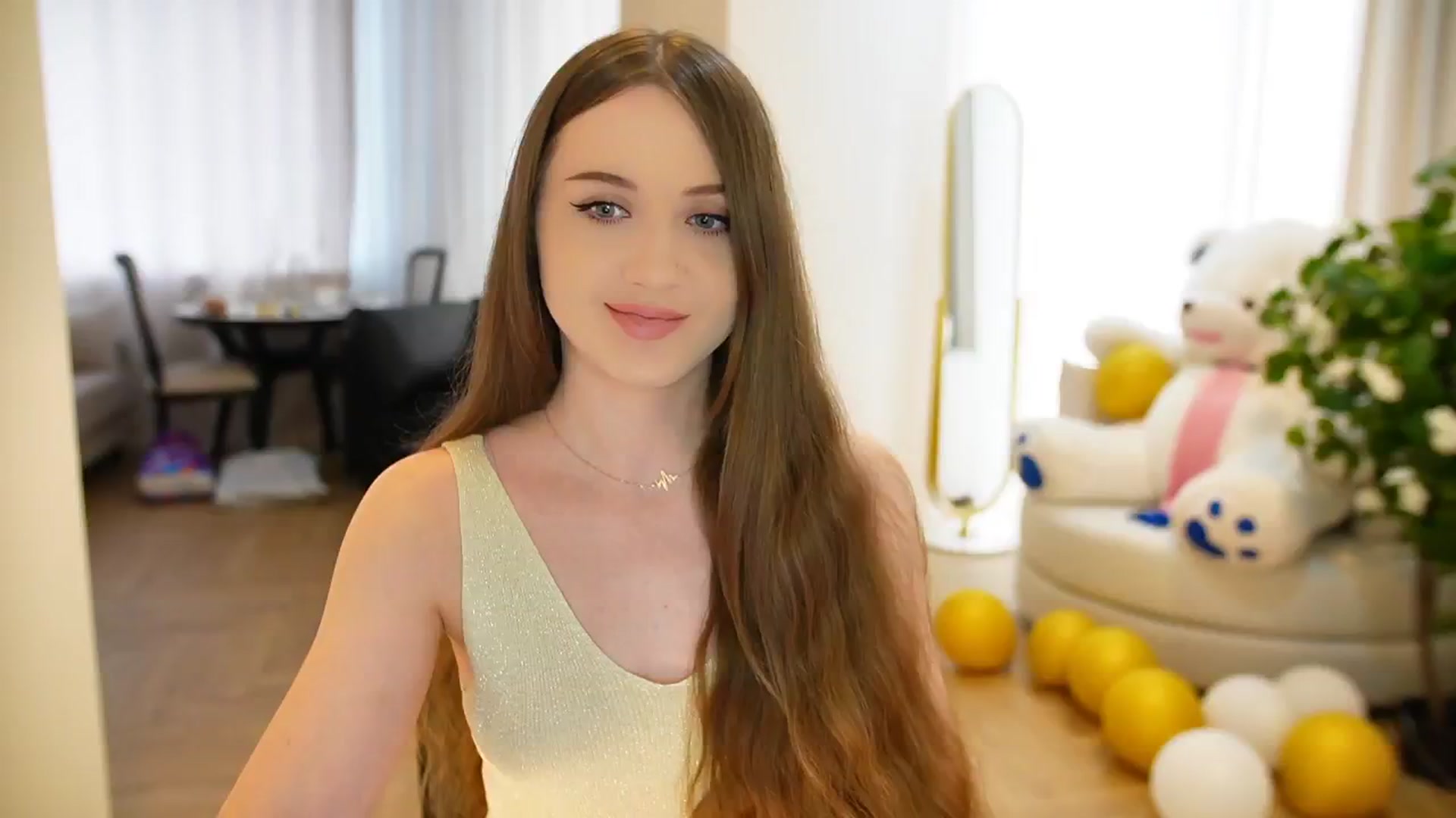 Gallery image thumbnail from Innocent_Soul's myfreecams stream on, 09/11/2024, 11:32 image 15 of 20