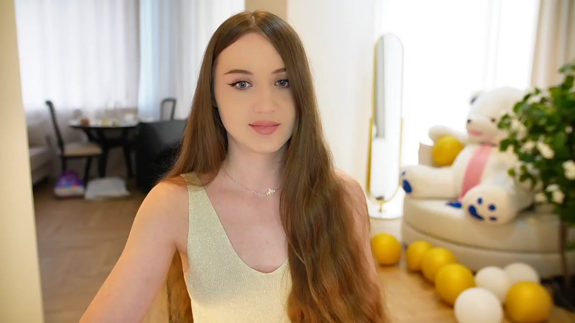 Gallery image thumbnail from Innocent_Soul's myfreecams stream on, 09/11/2024, 11:32 image 14 of 20