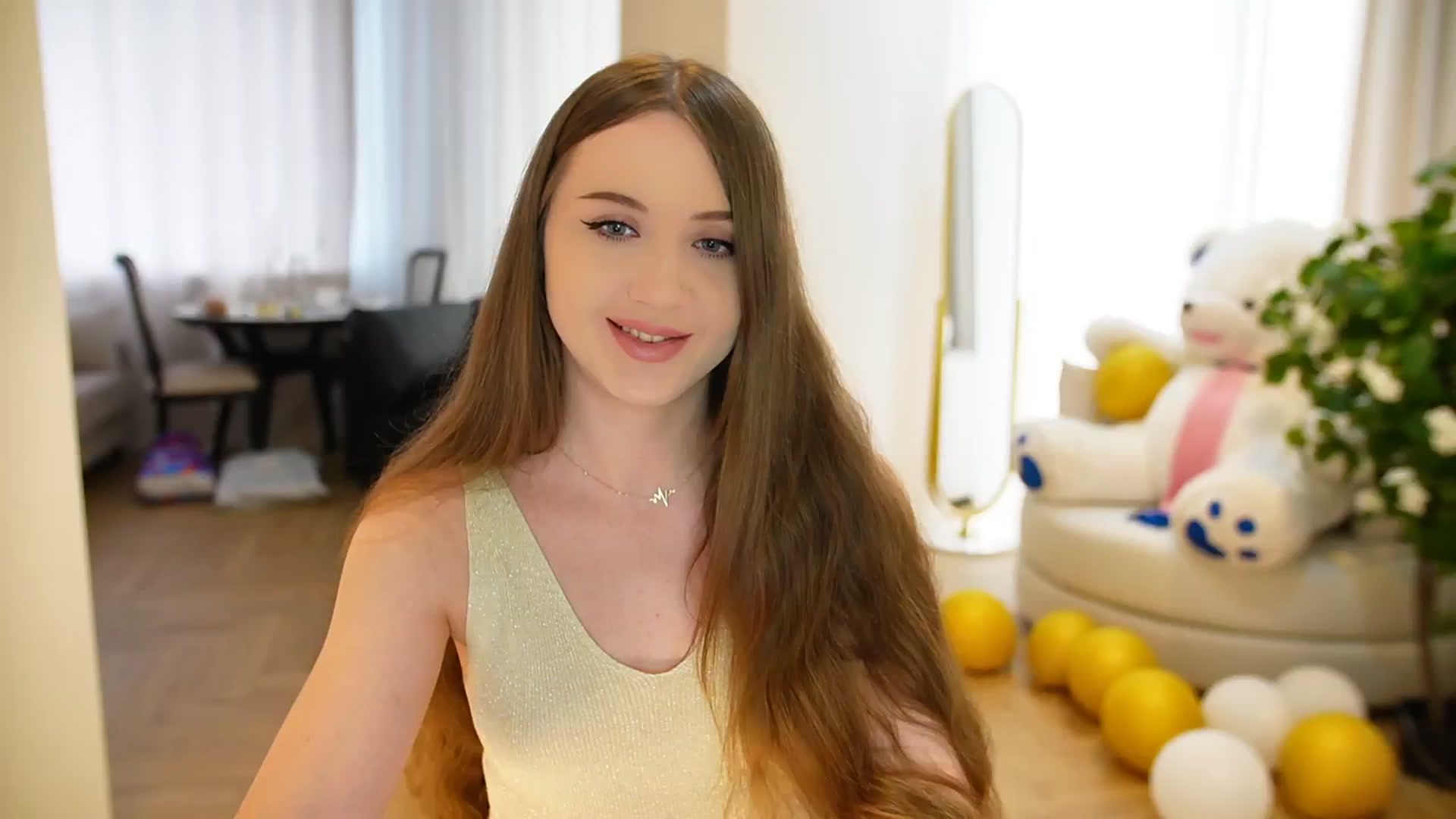 Gallery image thumbnail from Innocent_Soul's myfreecams stream on, 09/11/2024, 11:32 image 12 of 20