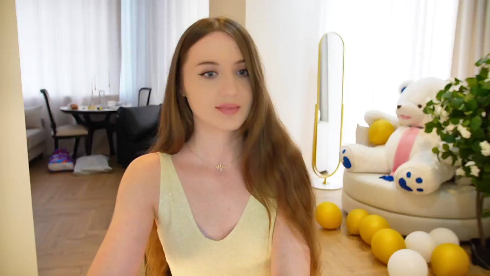 Gallery image thumbnail from Innocent_Soul's myfreecams stream on, 09/11/2024, 12:37 image 16 of 20
