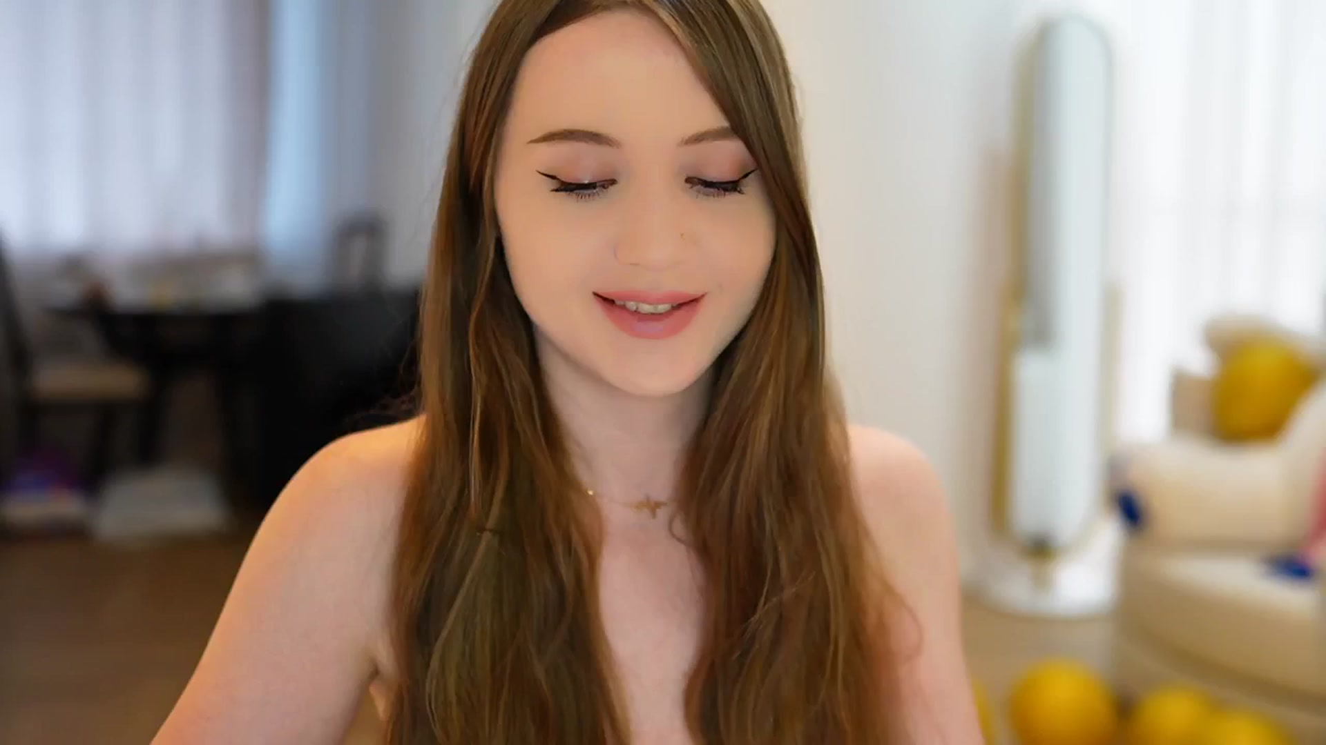 Gallery image thumbnail from Innocent_Soul's myfreecams stream on, 09/11/2024, 13:45 image 20 of 20