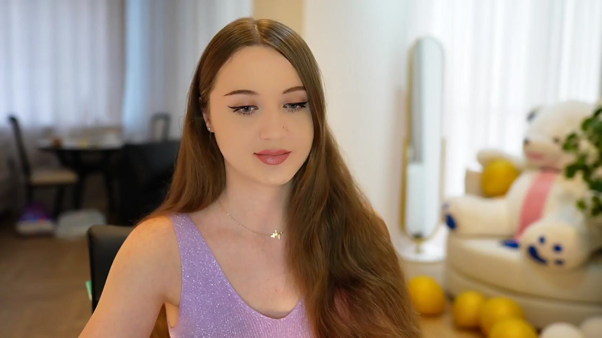 Gallery image thumbnail from Innocent_Soul's myfreecams stream on, 09/12/2024, 14:37 image 4 of 20