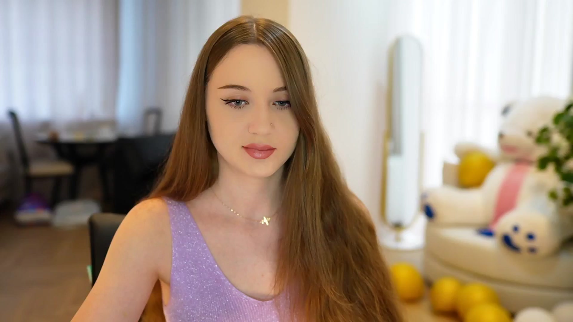 Gallery image thumbnail from Innocent_Soul's myfreecams stream on, 09/12/2024, 14:37 image 1 of 20