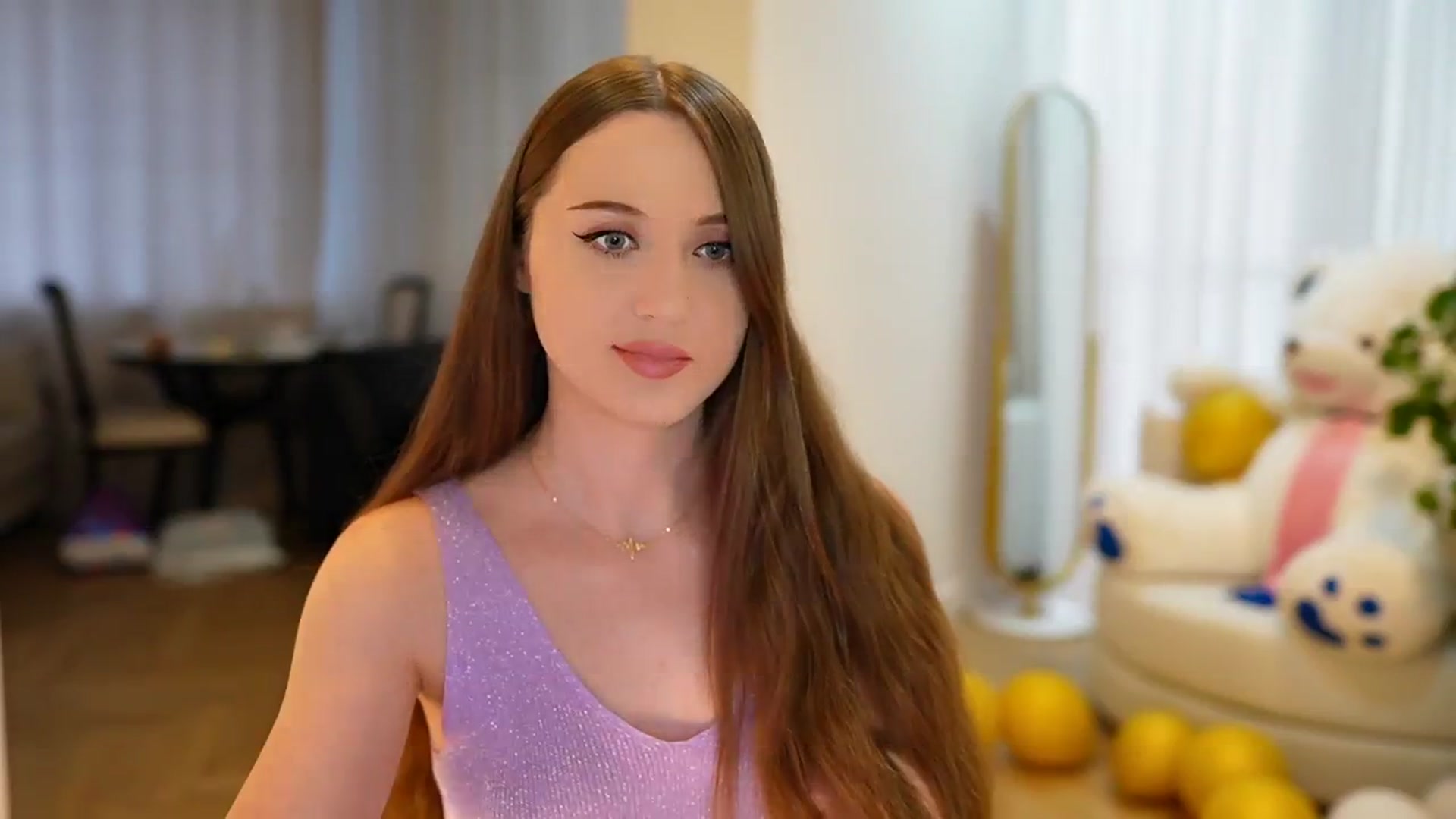 Gallery image thumbnail from Innocent_Soul's myfreecams stream on, 09/12/2024, 14:54 image 8 of 20