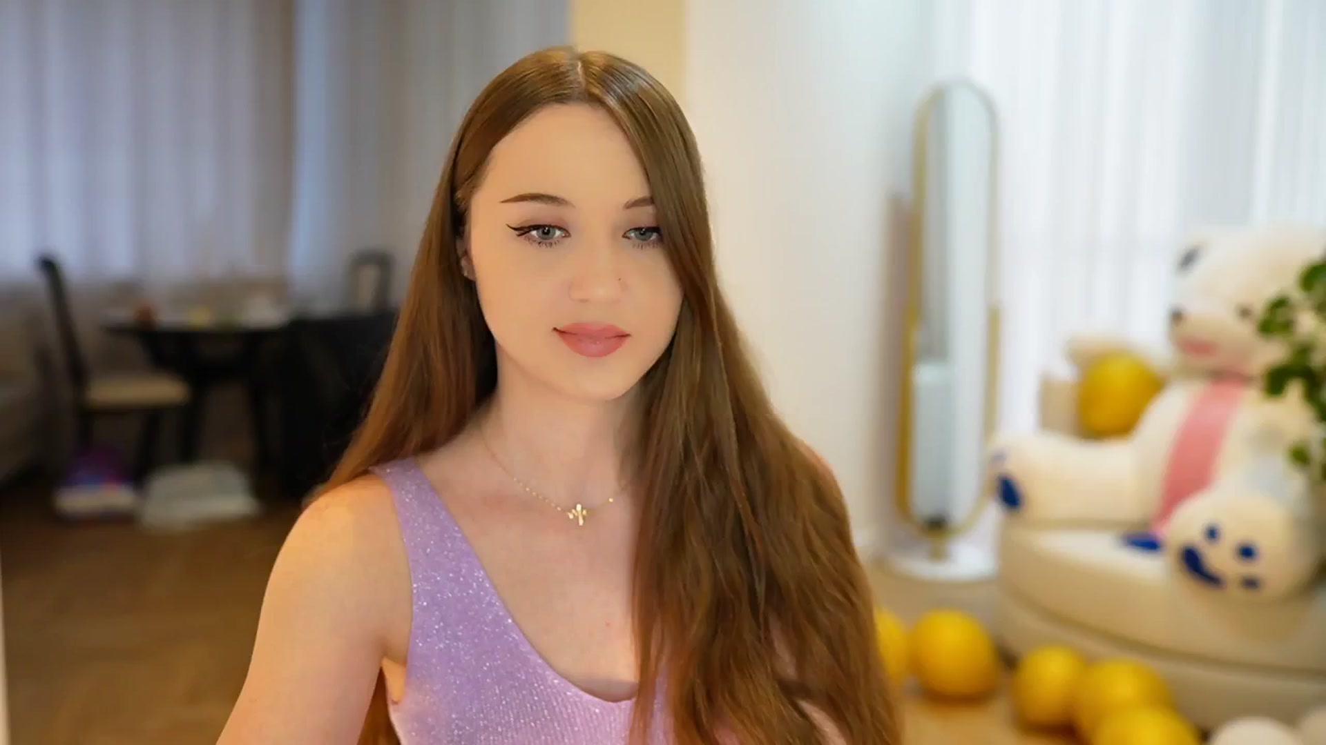 Gallery image thumbnail from Innocent_Soul's myfreecams stream on, 09/12/2024, 14:54 image 7 of 20