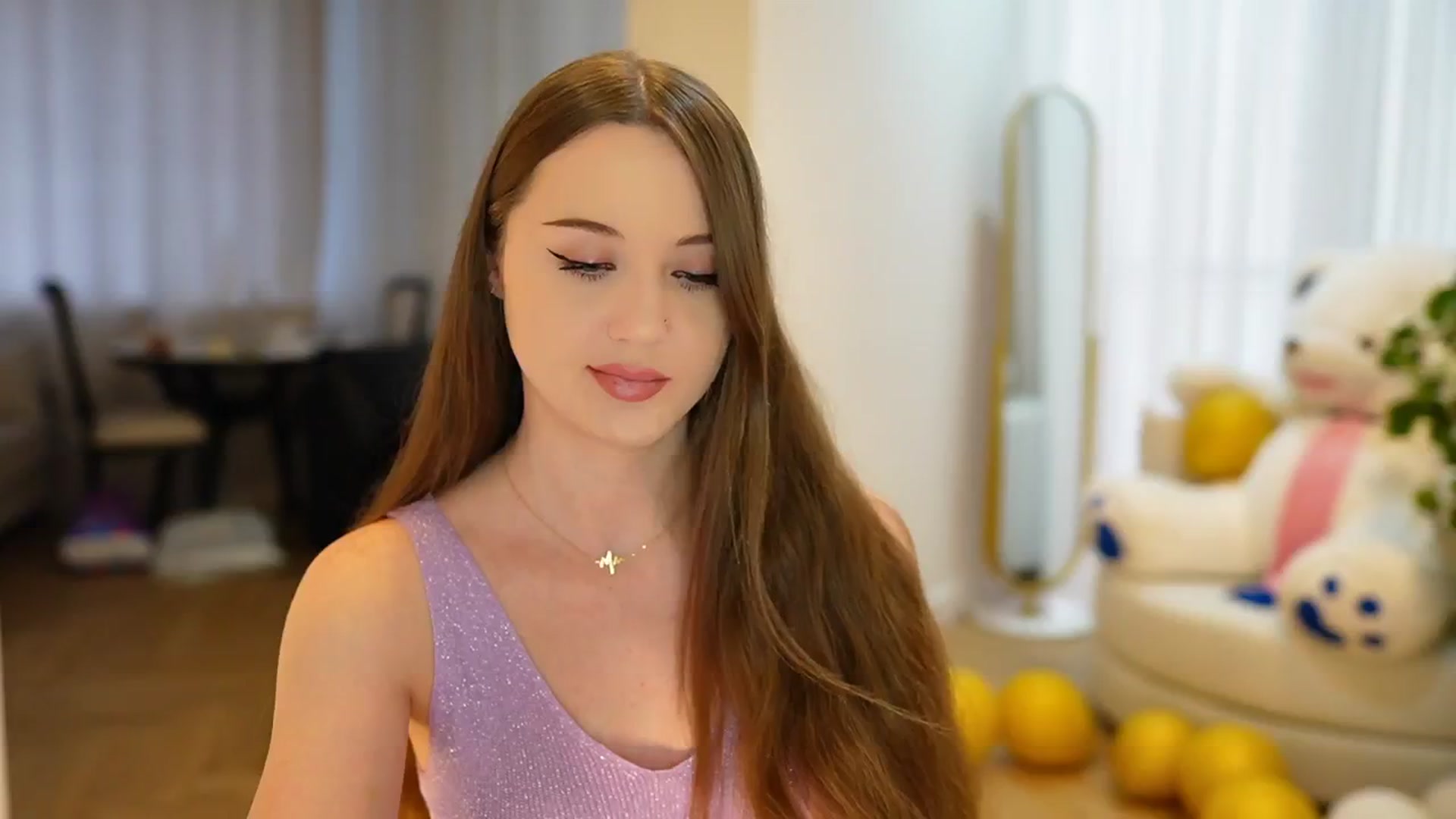 Gallery image thumbnail from Innocent_Soul's myfreecams stream on, 09/12/2024, 14:54 image 5 of 20