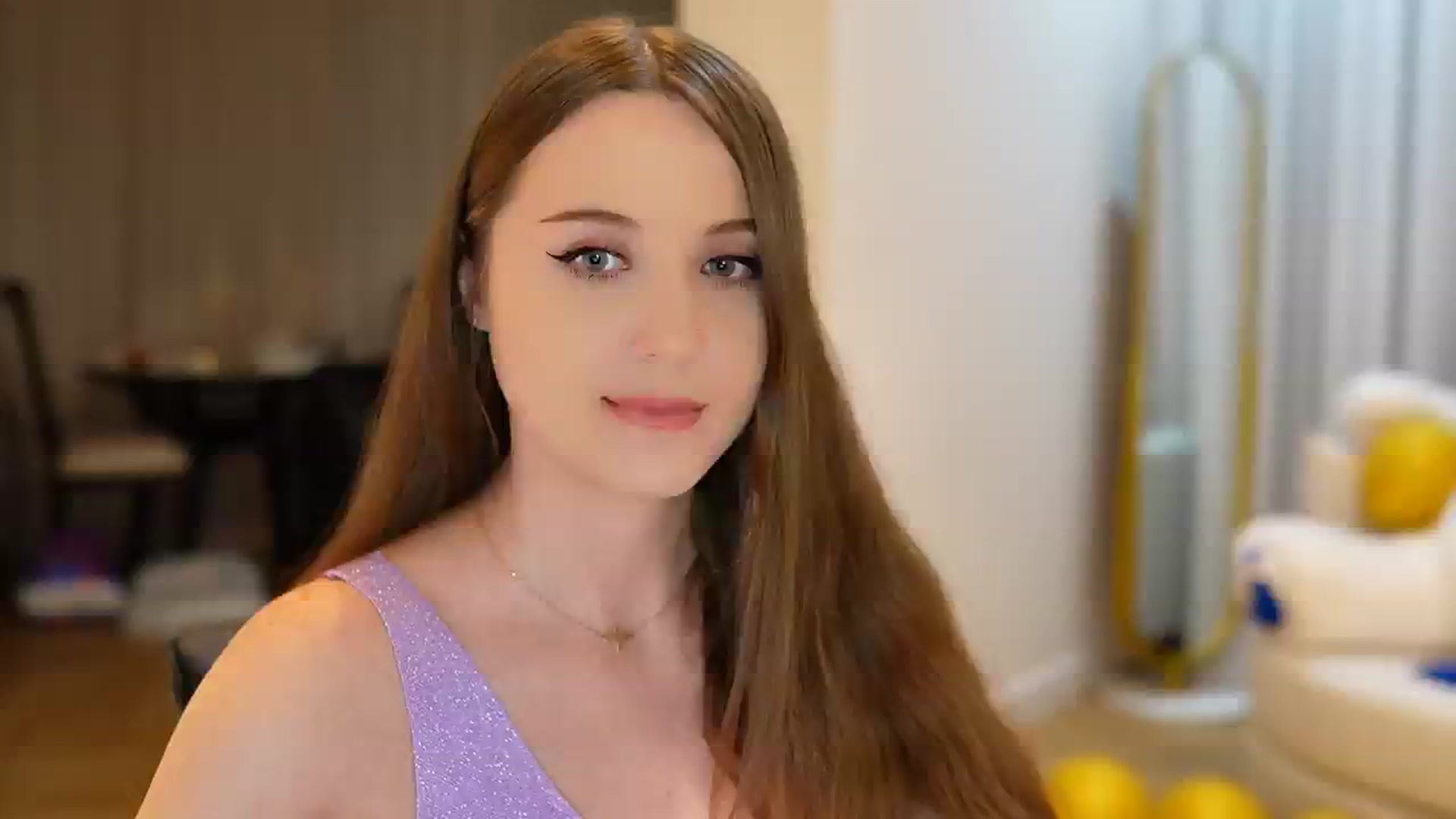 Gallery image thumbnail from Innocent_Soul's myfreecams stream on, 09/12/2024, 17:05 image 8 of 20