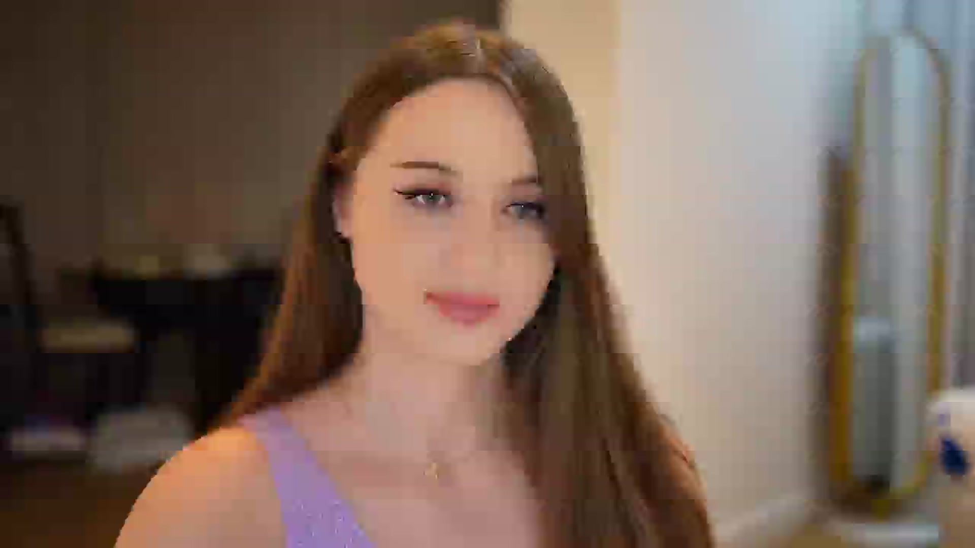 Gallery image thumbnail from Innocent_Soul's myfreecams stream on, 09/12/2024, 18:06 image 3 of 20