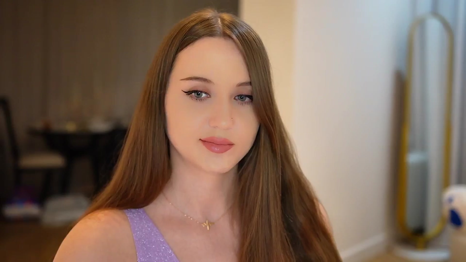 Gallery image thumbnail from Innocent_Soul's myfreecams stream on, 09/12/2024, 18:06 image 15 of 20