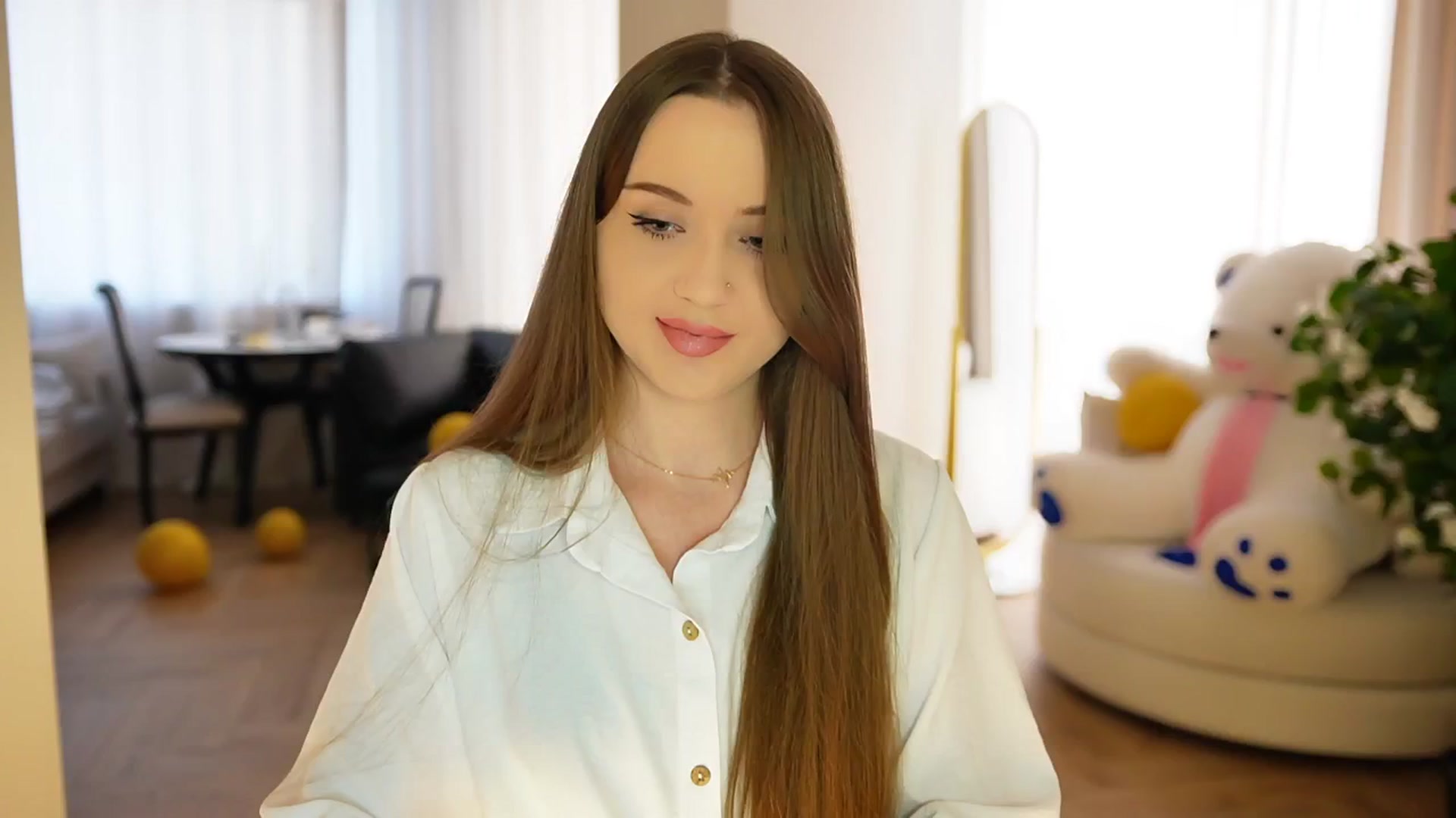 Gallery image thumbnail from Innocent_Soul's myfreecams stream on, 09/14/2024, 11:50 image 11 of 20