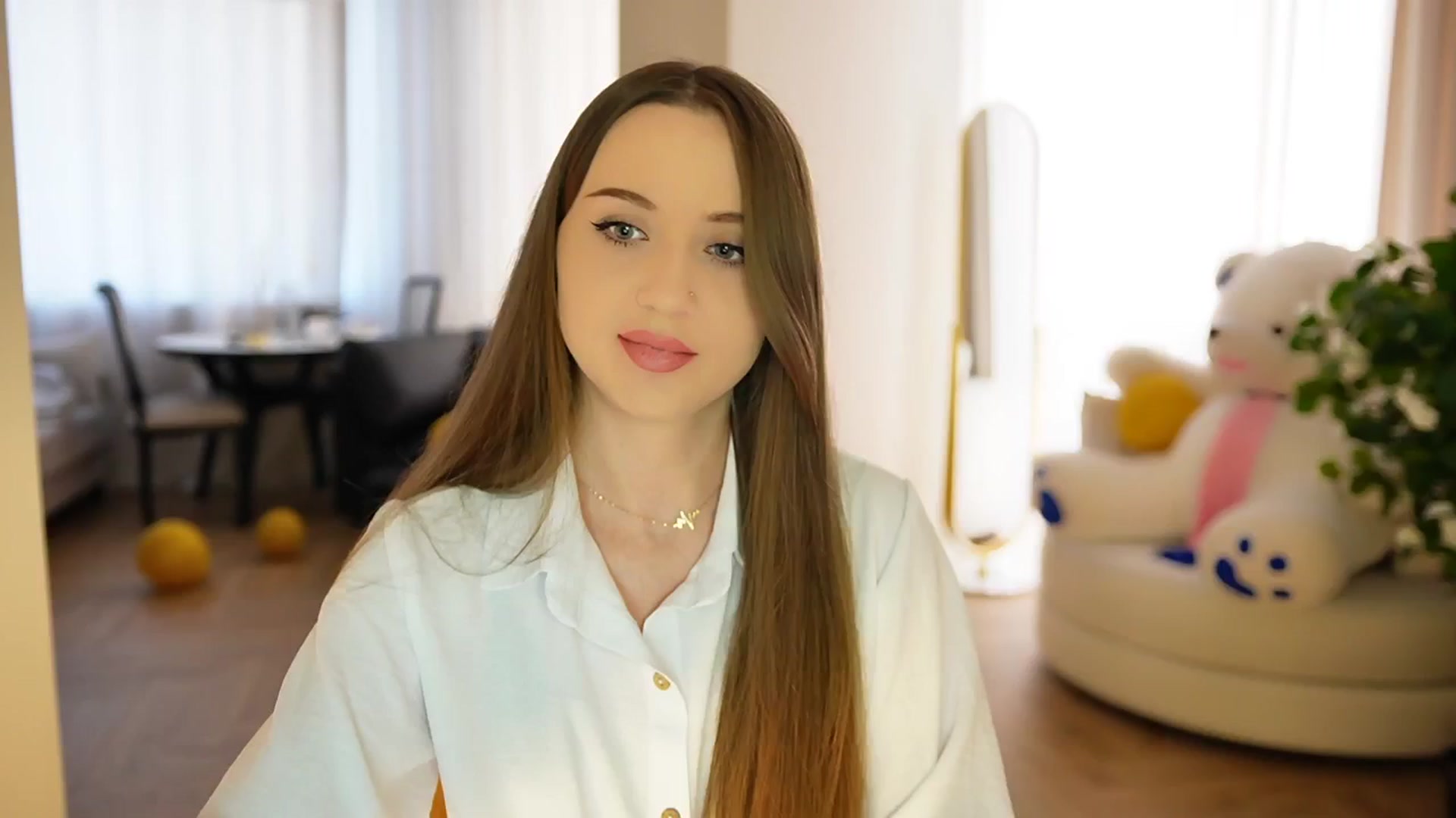 Gallery image thumbnail from Innocent_Soul's myfreecams stream on, 09/14/2024, 11:50 image 10 of 20