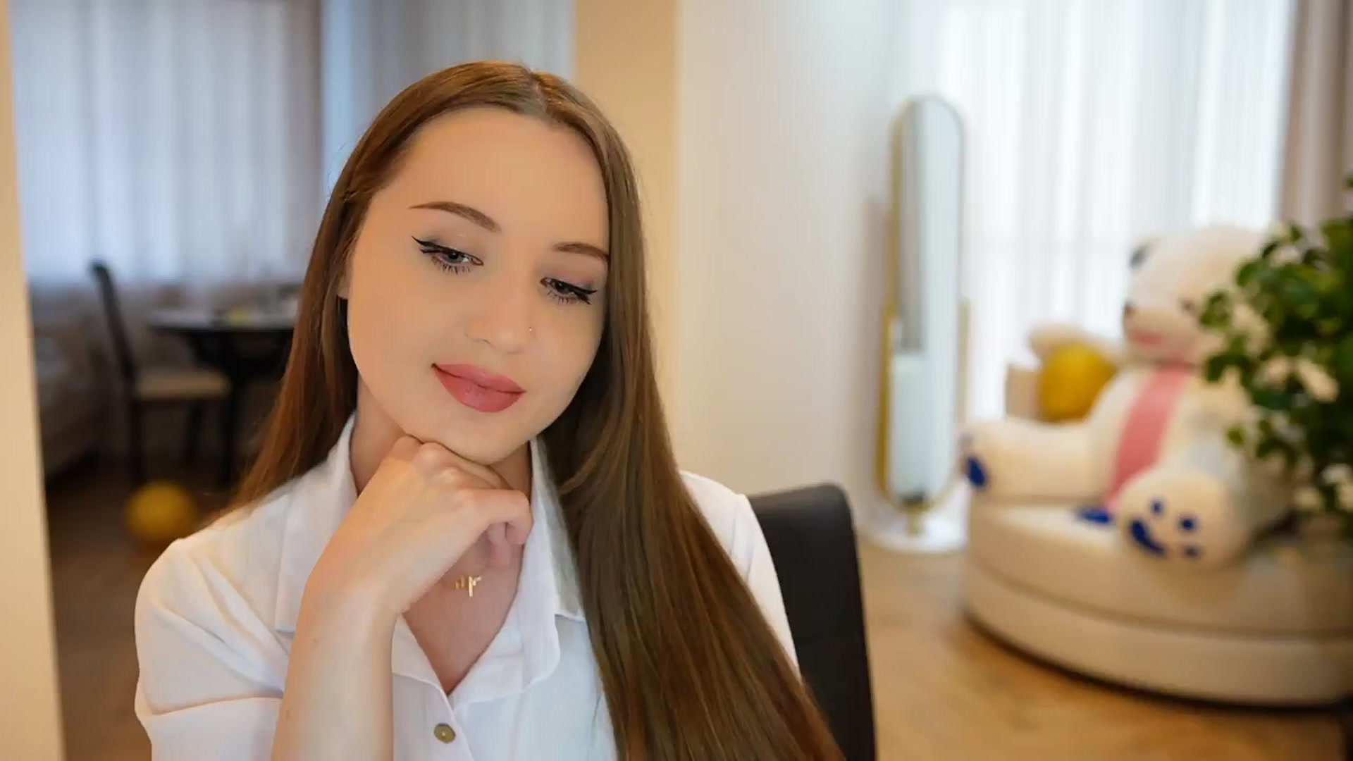 Gallery image thumbnail from Innocent_Soul's myfreecams stream on, 09/14/2024, 14:43 image 10 of 20