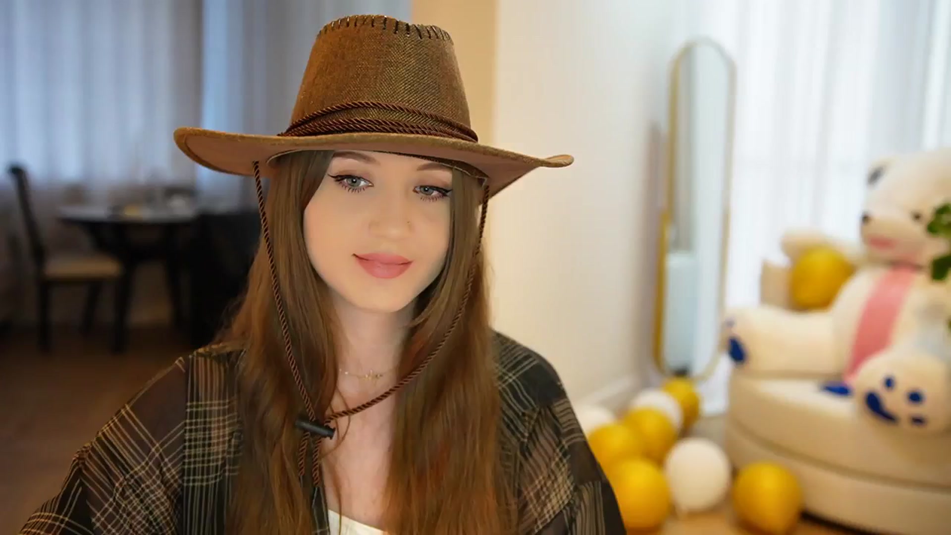 Gallery image thumbnail from Innocent_Soul's myfreecams stream on, 09/16/2024, 14:33 image 20 of 20