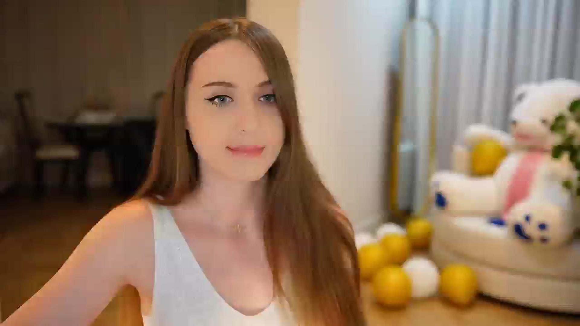 Gallery image thumbnail from Innocent_Soul's myfreecams stream on, 09/20/2024, 17:53 image 3 of 20