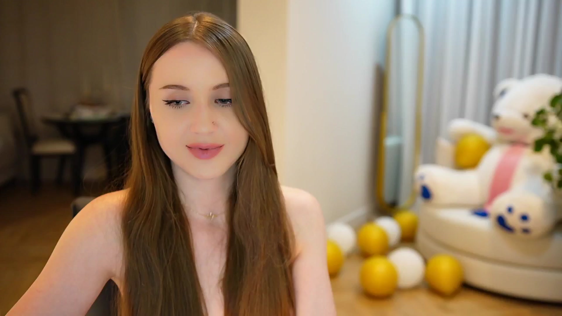 Gallery image thumbnail from Innocent_Soul's myfreecams stream on, 09/20/2024, 22:16 image 11 of 20