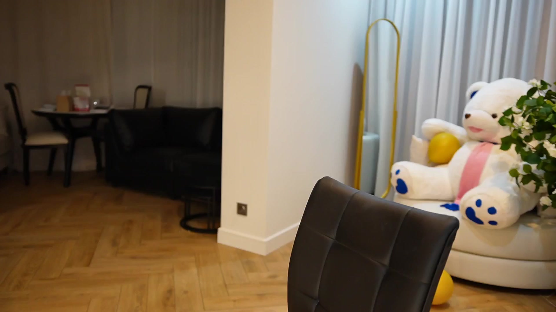 Gallery image thumbnail from Innocent_Soul's myfreecams stream on, 09/28/2024, 18:20 image 19 of 20