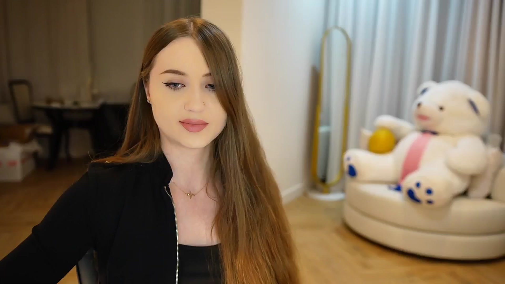 Gallery image thumbnail from Innocent_Soul's myfreecams stream on, 10/13/2024, 22:14 image 20 of 20