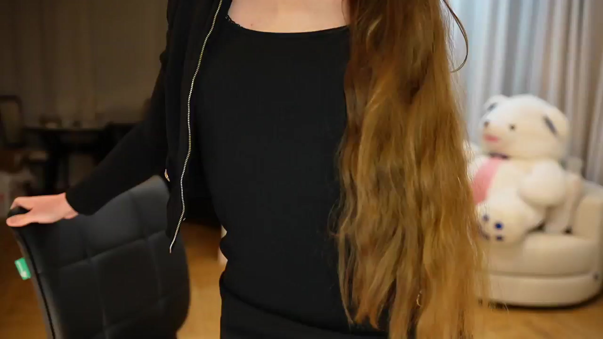Gallery image thumbnail from Innocent_Soul's myfreecams stream on, 10/13/2024, 23:18 image 13 of 20