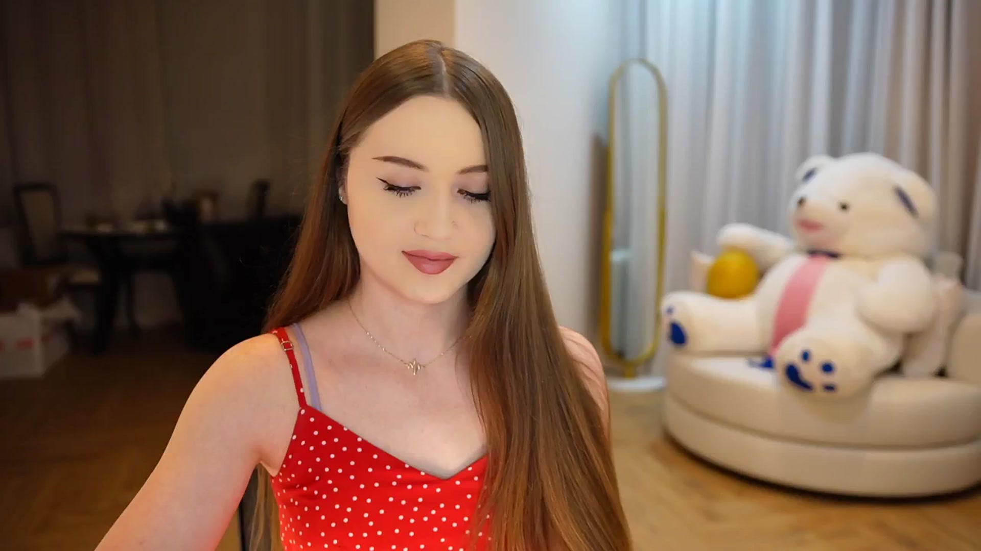 Gallery image thumbnail from Innocent_Soul's myfreecams stream on, 10/18/2024, 18:41 image 3 of 20