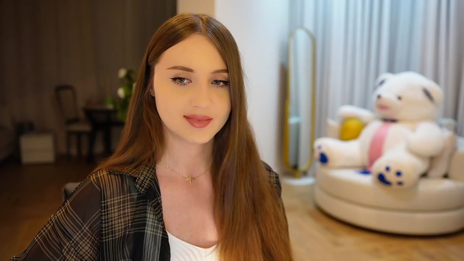 Gallery image thumbnail from Innocent_Soul's myfreecams stream on, 10/30/2024, 16:01 image 20 of 20