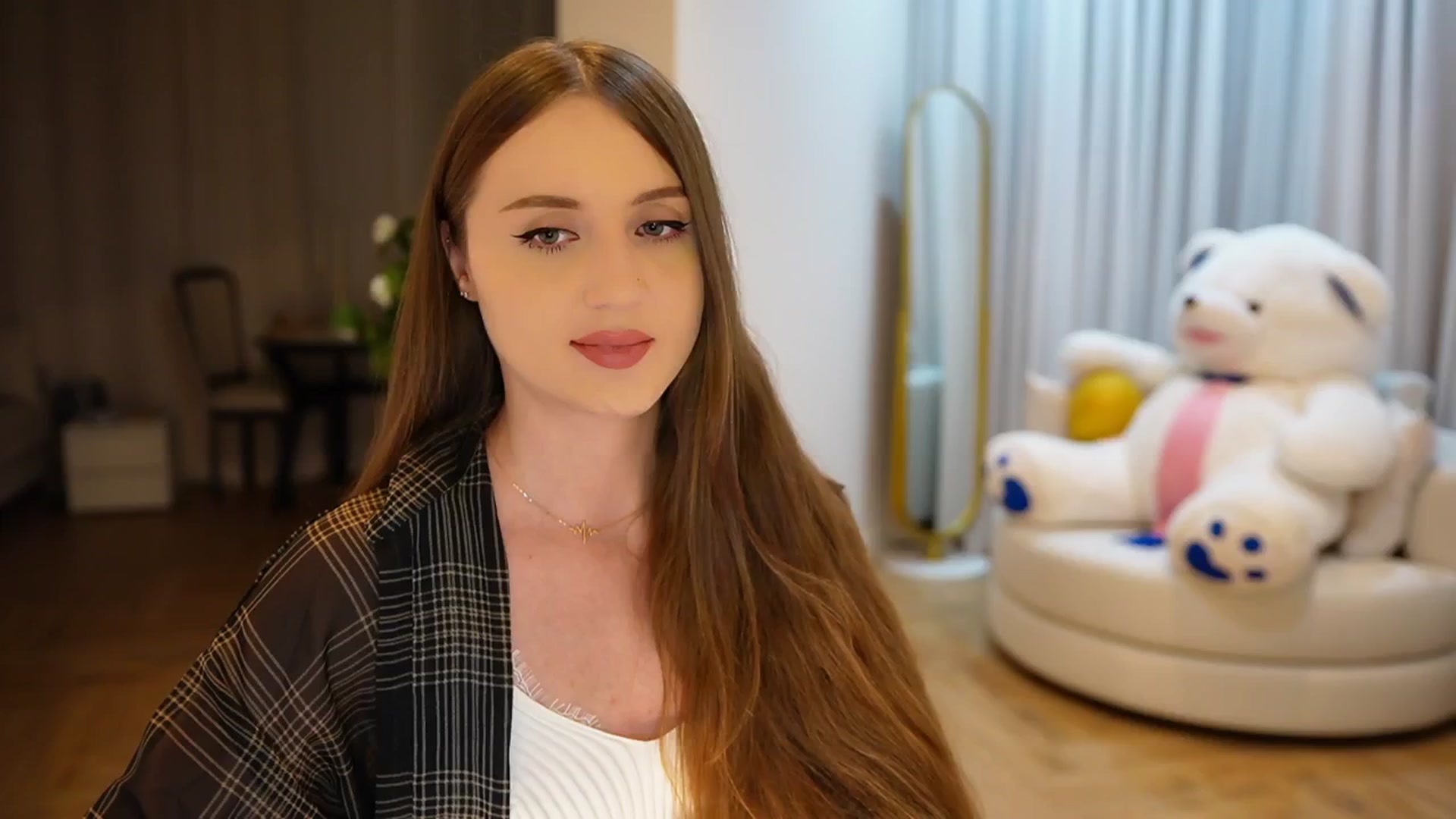 Gallery image thumbnail from Innocent_Soul's myfreecams stream on, 10/30/2024, 17:01 image 20 of 20