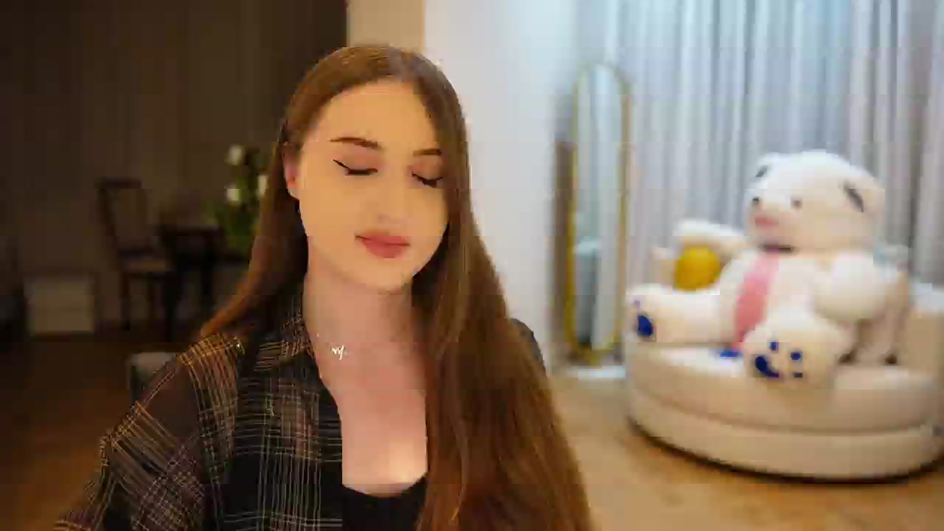 Gallery image thumbnail from Innocent_Soul's myfreecams stream on, 11/10/2024, 17:39 image 7 of 20