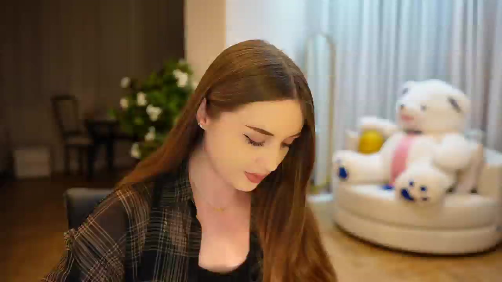 Gallery image thumbnail from Innocent_Soul's myfreecams stream on, 11/10/2024, 17:39 image 18 of 20