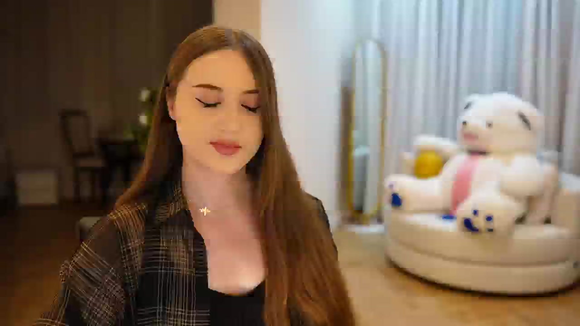 Gallery image thumbnail from Innocent_Soul's myfreecams stream on, 11/10/2024, 17:39 image 6 of 20