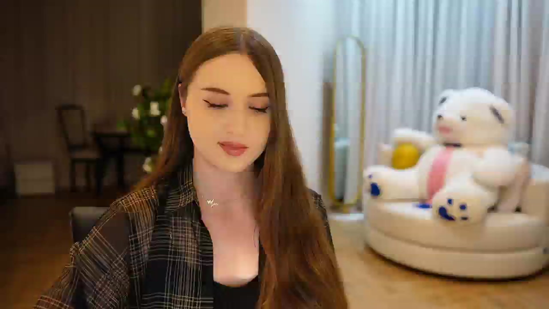 Gallery image thumbnail from Innocent_Soul's myfreecams stream on, 11/10/2024, 17:39 image 4 of 20