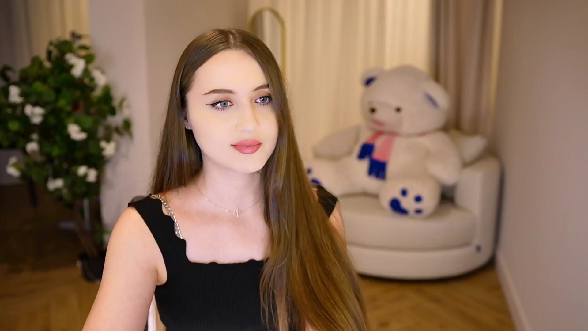 Gallery image thumbnail from Innocent_Soul's myfreecams stream on, 12/03/2024, 16:24 image 11 of 20