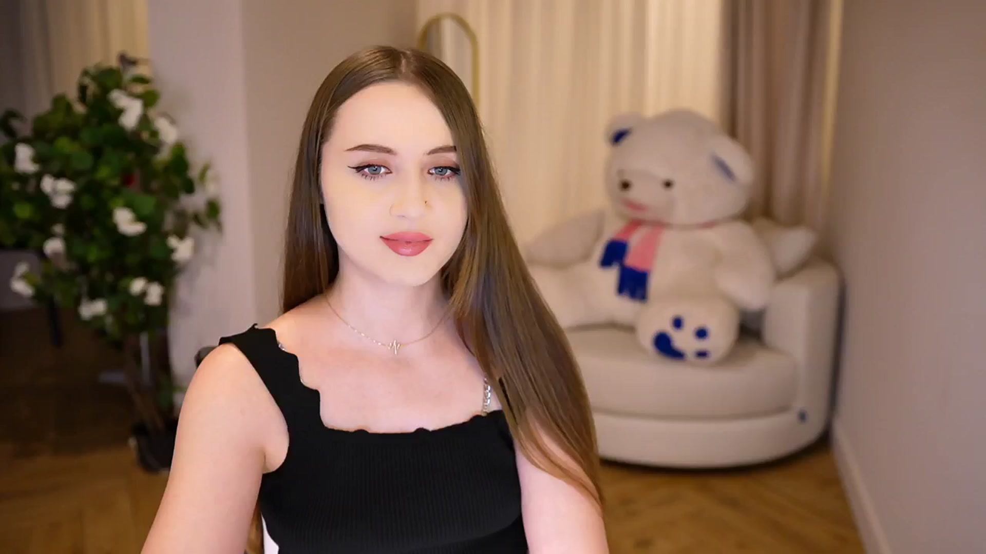 Gallery image thumbnail from Innocent_Soul's myfreecams stream on, 12/03/2024, 16:24 image 1 of 20