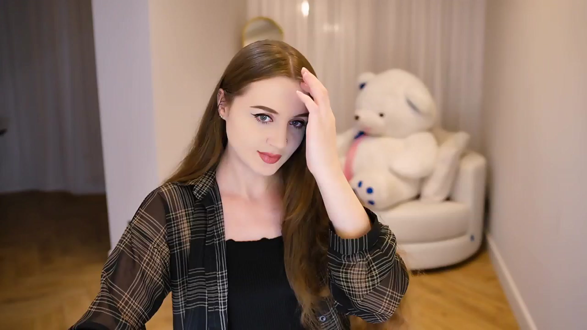 Gallery image thumbnail from Innocent_Soul's myfreecams stream on, 01/04/2025, 17:18 image 11 of 20