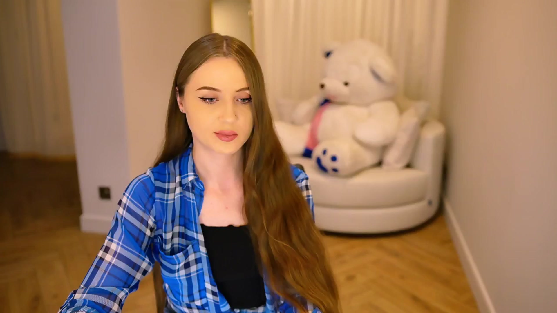 Gallery image thumbnail from Innocent_Soul's myfreecams stream on, 01/08/2025, 18:44 image 20 of 20