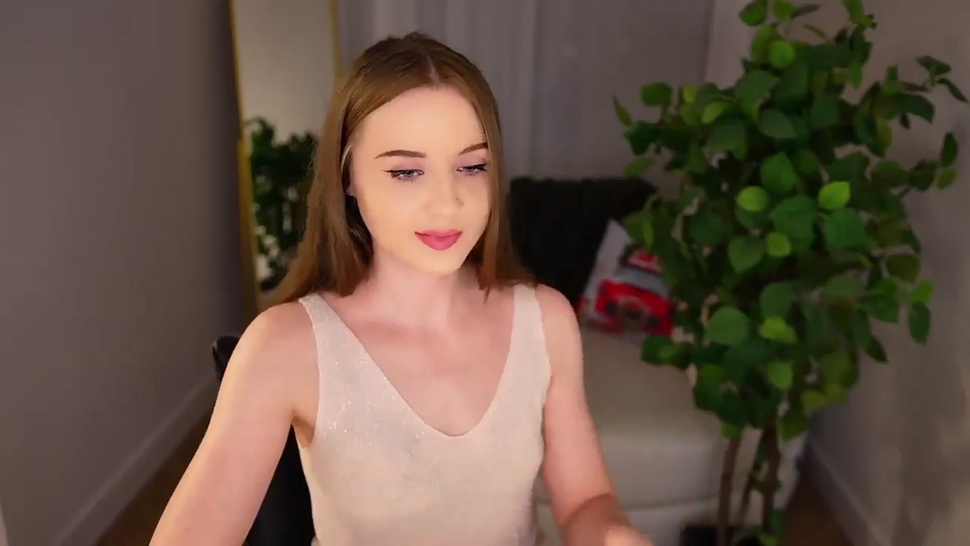 Gallery image thumbnail from Innocent_Soul's myfreecams stream on, 01/14/2025, 18:25 image 20 of 20
