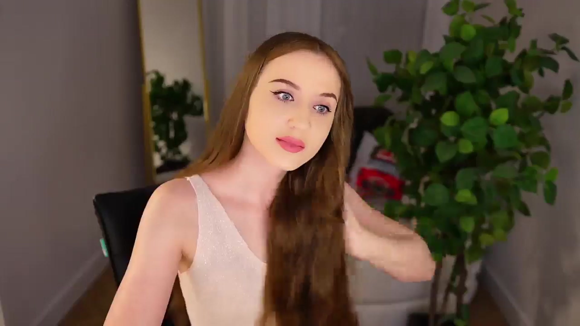 Gallery image thumbnail from Innocent_Soul's myfreecams stream on, 01/14/2025, 18:25 image 8 of 20