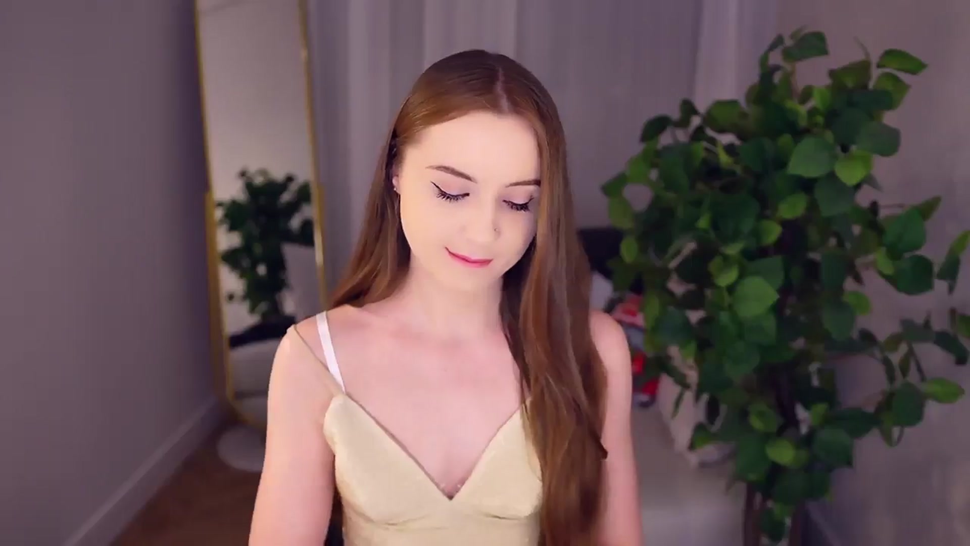 Gallery image thumbnail from Innocent_Soul's myfreecams stream on, 01/16/2025, 17:38 image 18 of 20