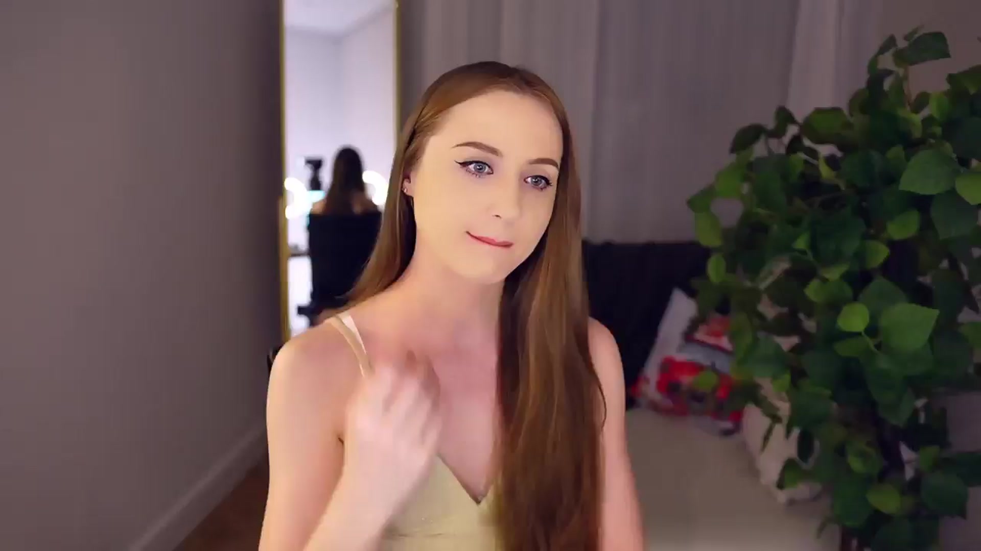 Gallery image thumbnail from Innocent_Soul's myfreecams stream on, 01/16/2025, 20:20 image 6 of 20