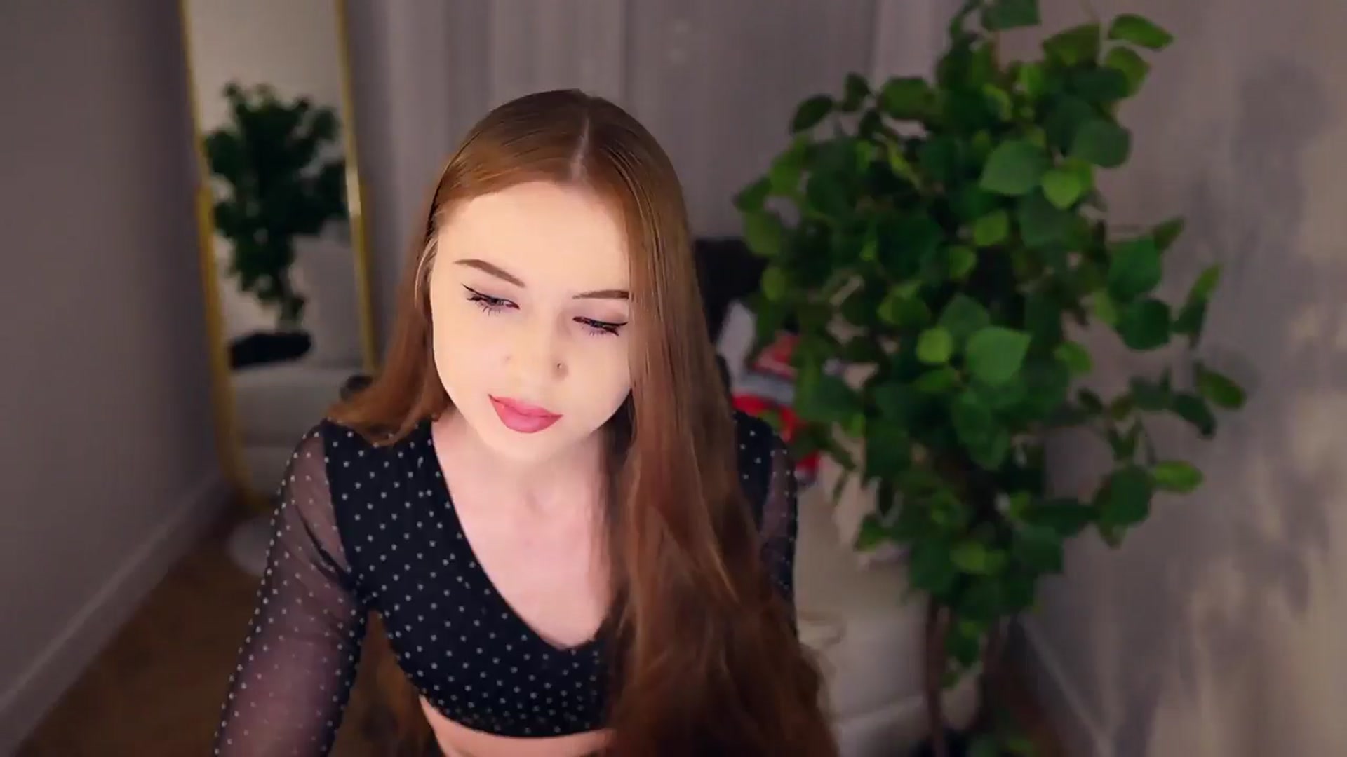 Gallery image thumbnail from Innocent_Soul's myfreecams stream on, 01/17/2025, 17:54 image 19 of 20