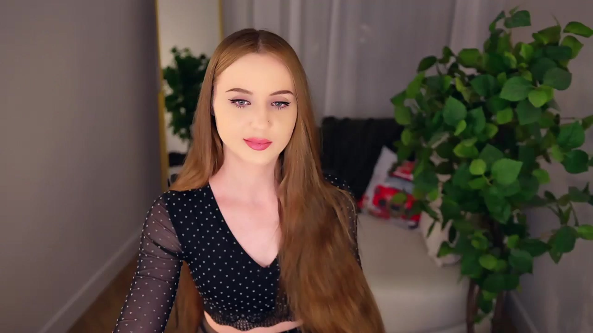Gallery image thumbnail from Innocent_Soul's myfreecams stream on, 01/20/2025, 19:59 image 9 of 20