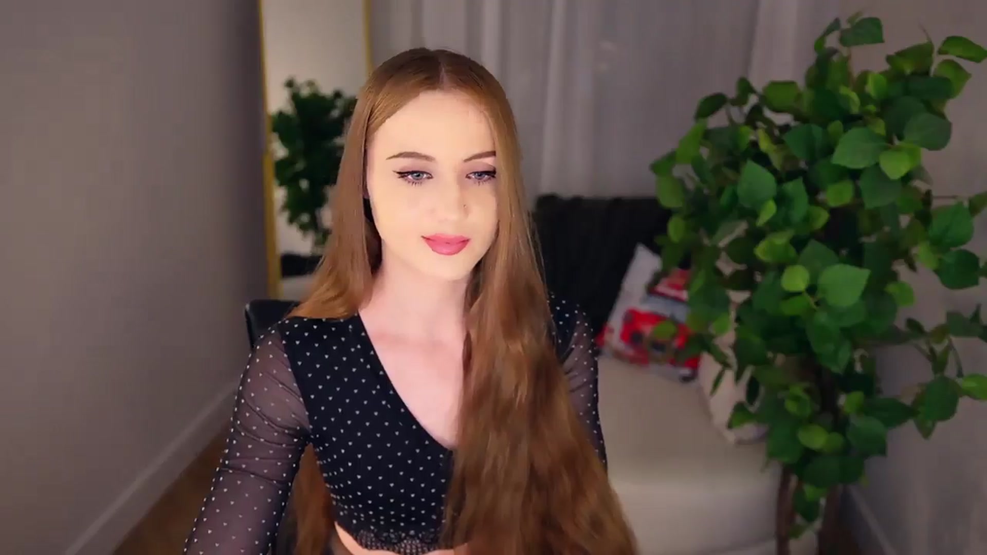 Gallery image thumbnail from Innocent_Soul's myfreecams stream on, 01/20/2025, 19:59 image 15 of 20