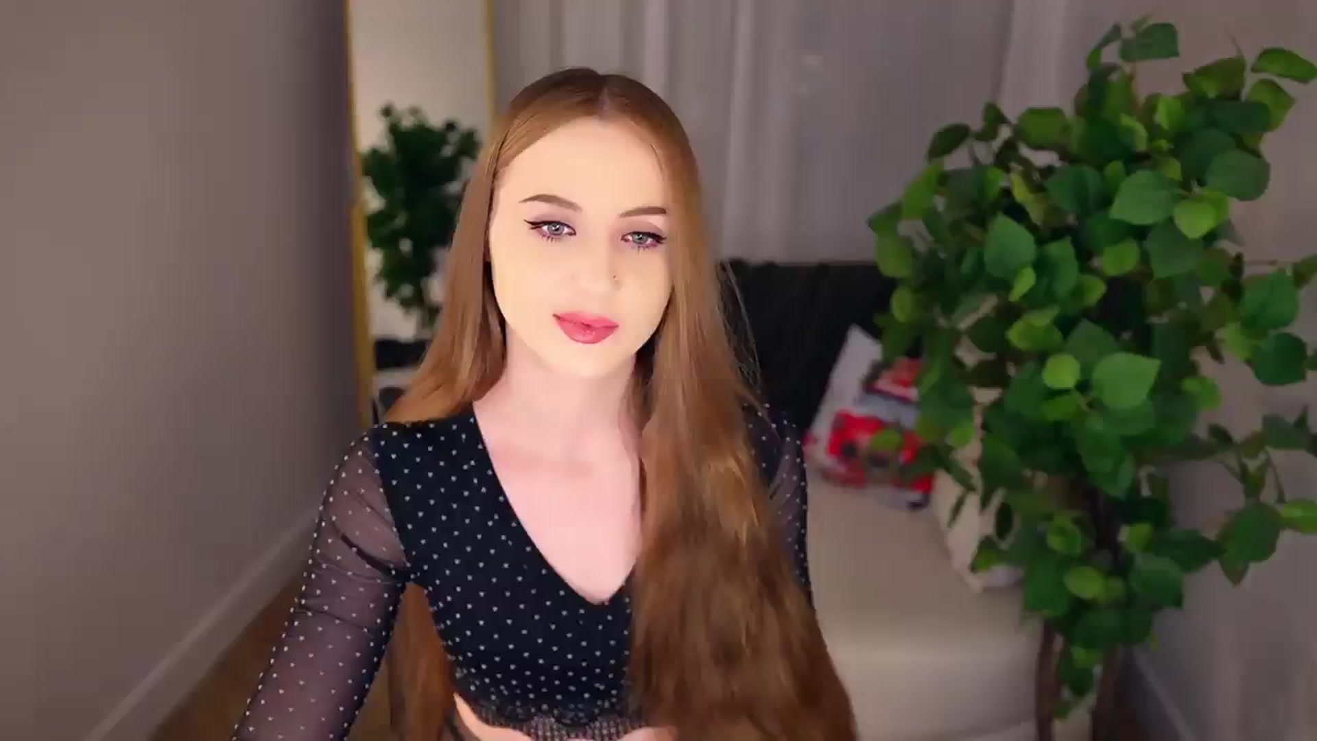 Gallery image thumbnail from Innocent_Soul's myfreecams stream on, 01/20/2025, 19:59 image 10 of 20