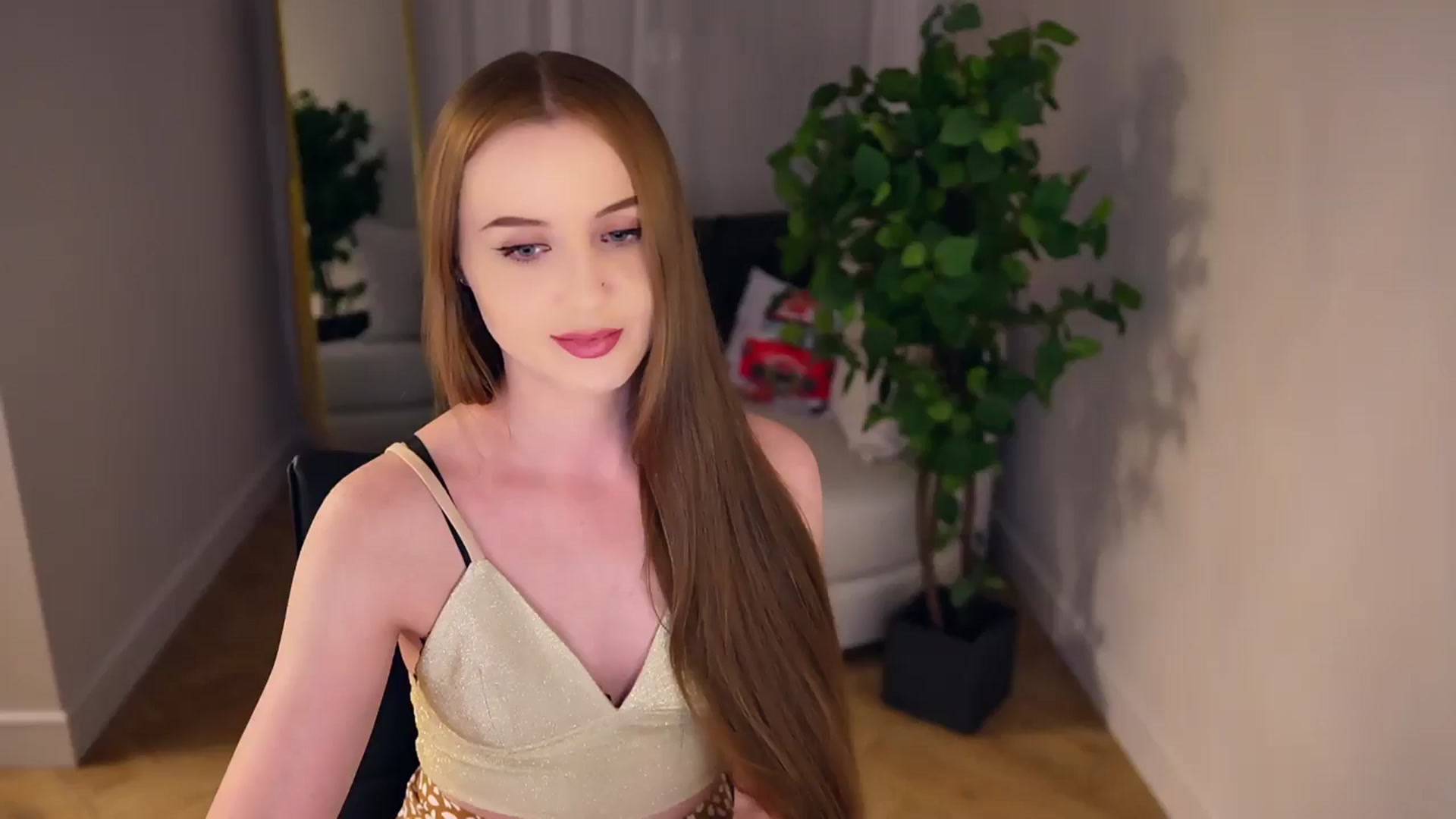 Gallery image thumbnail from Innocent_Soul's myfreecams stream on, 01/21/2025, 19:38 image 11 of 20