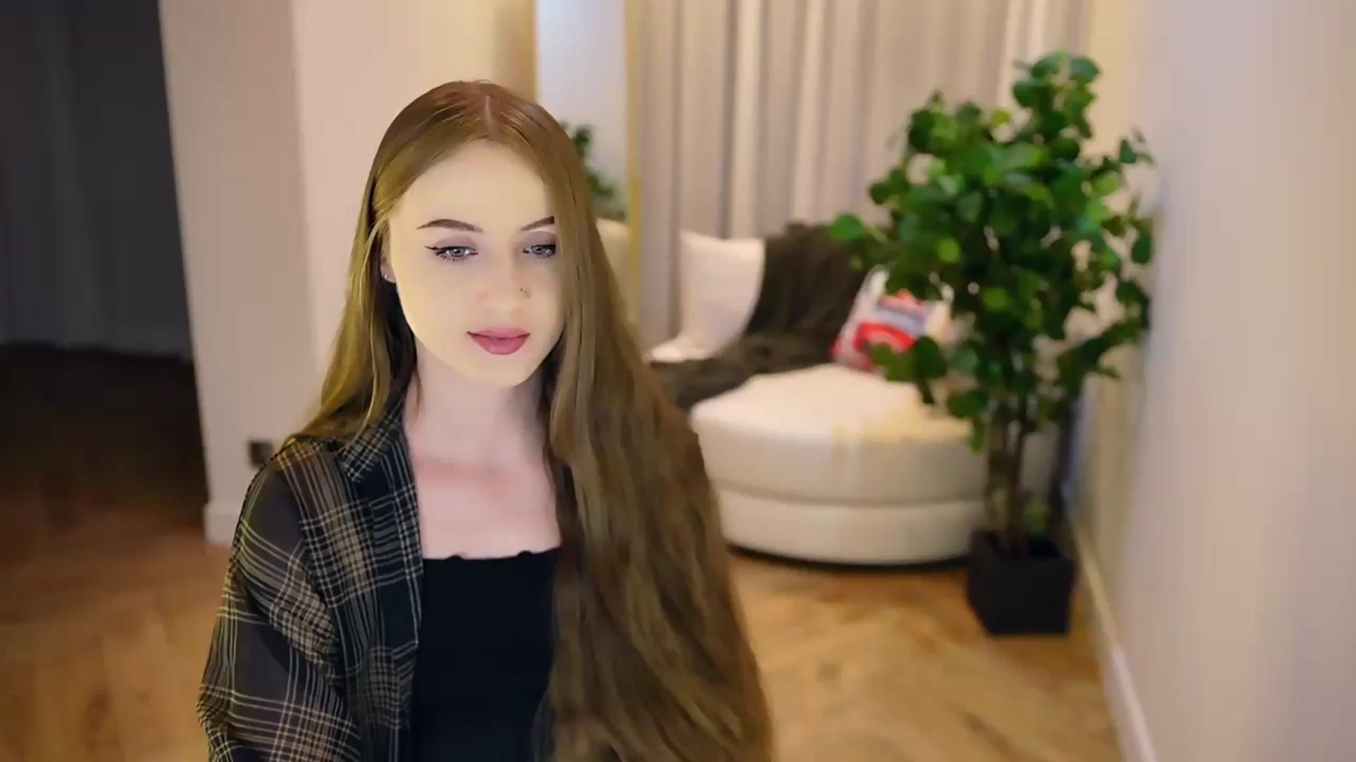 Gallery image thumbnail from Innocent_Soul's myfreecams stream on, 01/23/2025, 15:53 image 11 of 20