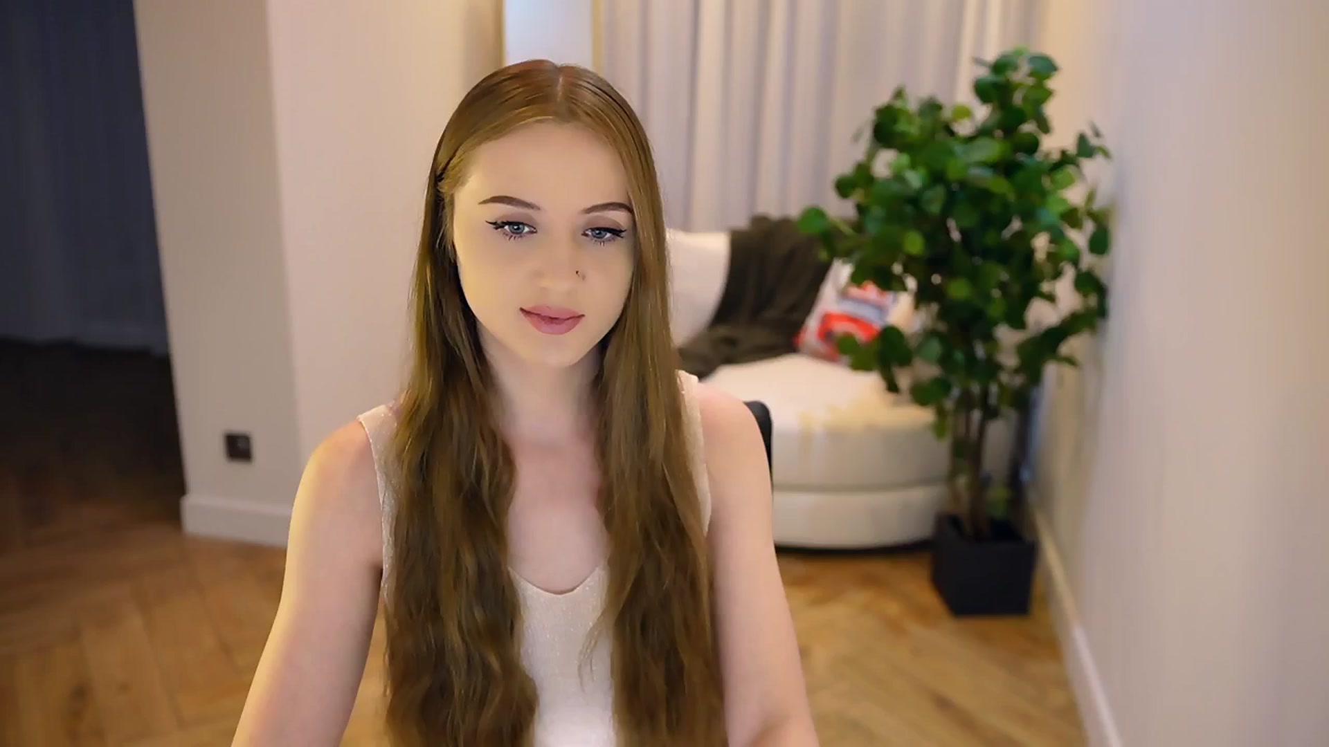 Gallery image thumbnail from Innocent_Soul's myfreecams stream on, 01/29/2025, 14:10 image 5 of 20